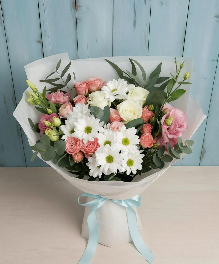 Букет цветов из: Розы, Лизиантусы и Хризантемы в Ключах Омской области