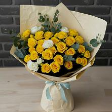 Букет цветов из:  Розы в Ключах Омской области