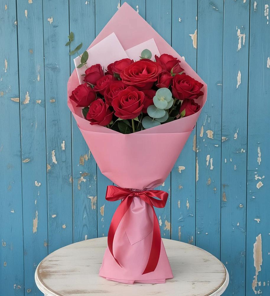 Букет цветов из: Розы в Ключах Омской области