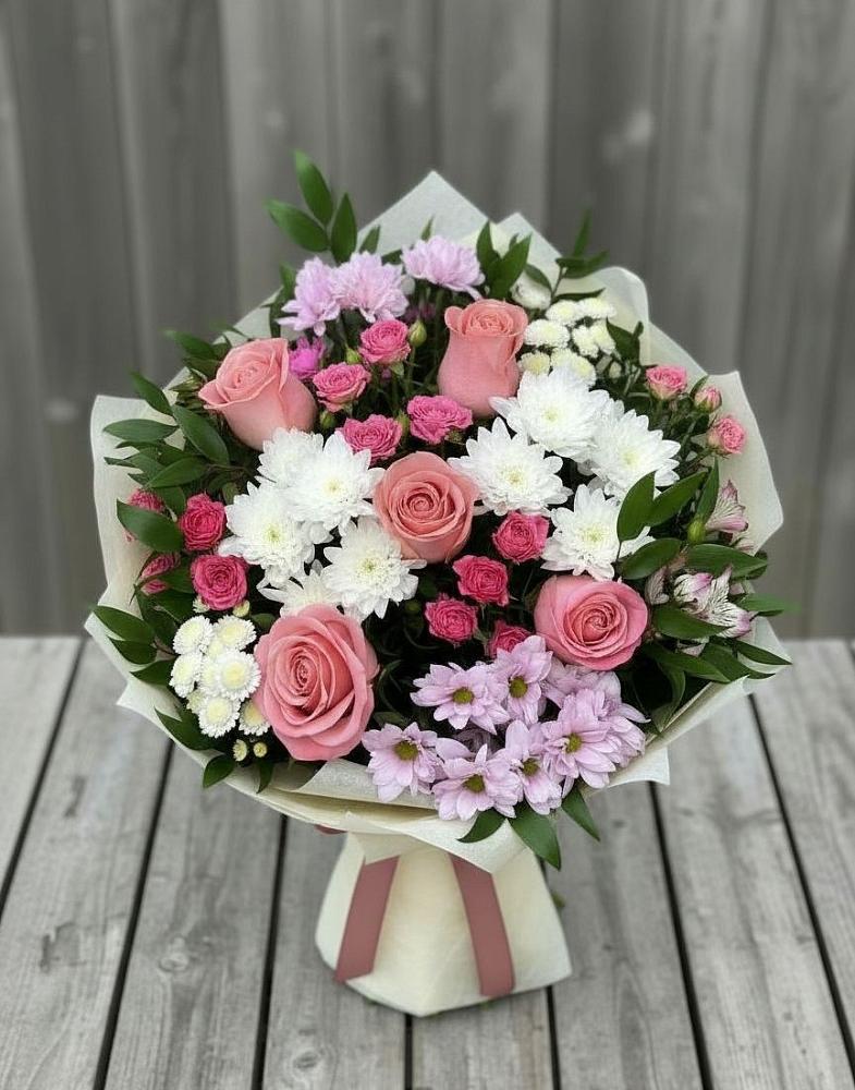Букет цветов из: Альстромерии, Гвоздики, Розы и Хризантемы в Ключах Омской области