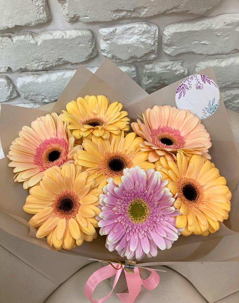 Букет цветов из: Герберы в Ключах Омской области