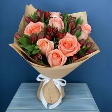 Букет цветов из:  Розы и Альстромерии #REPLACE_PRED# Ключах Омской области