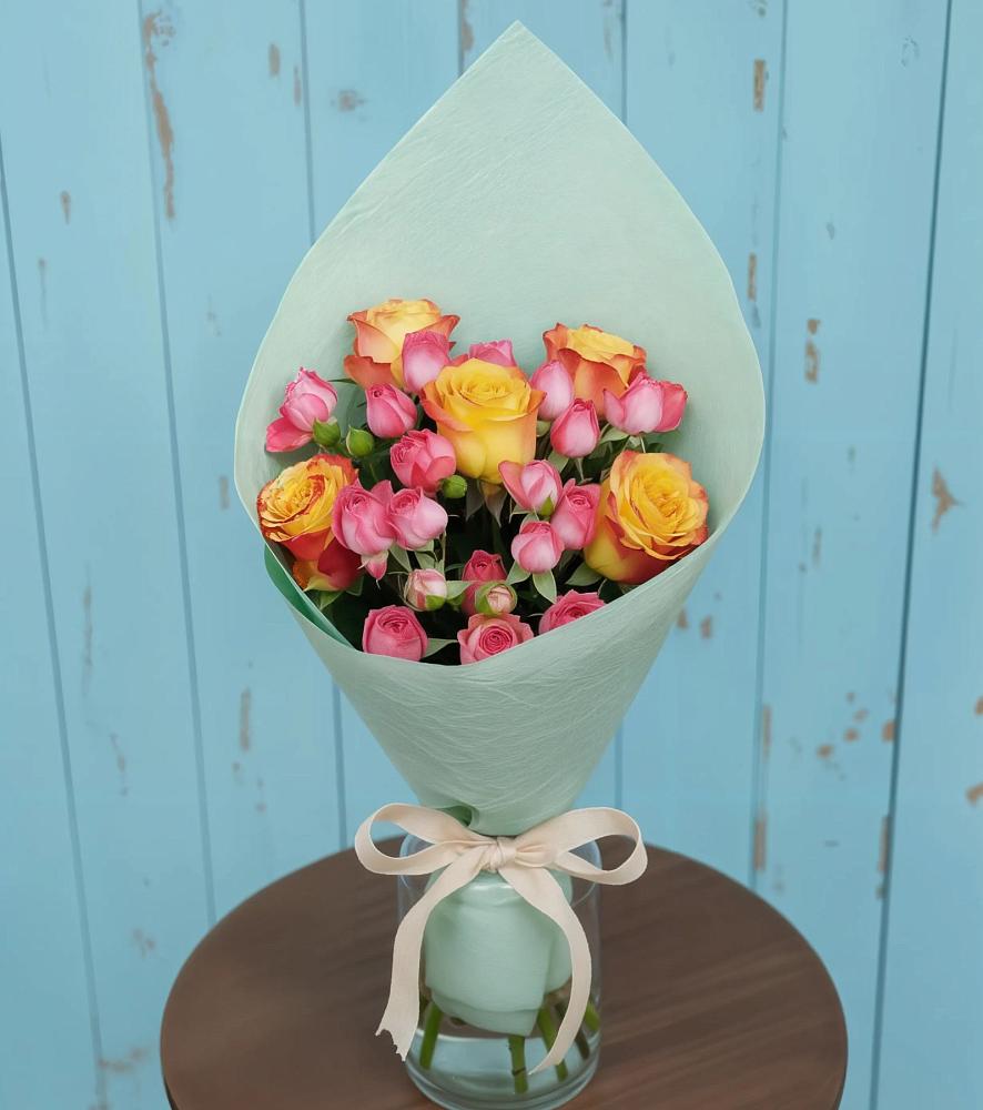 Букет цветов из: Розы в Ключах Омской области