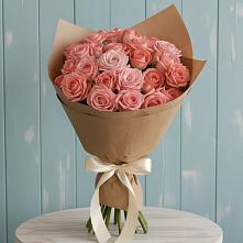 Букет цветов из:  Розы в Ключах Омской области