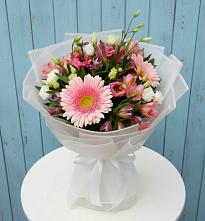 Букет цветов из:  Герберы, Альстромерии и Лизиантусы #REPLACE_PRED# Ключах Омской области