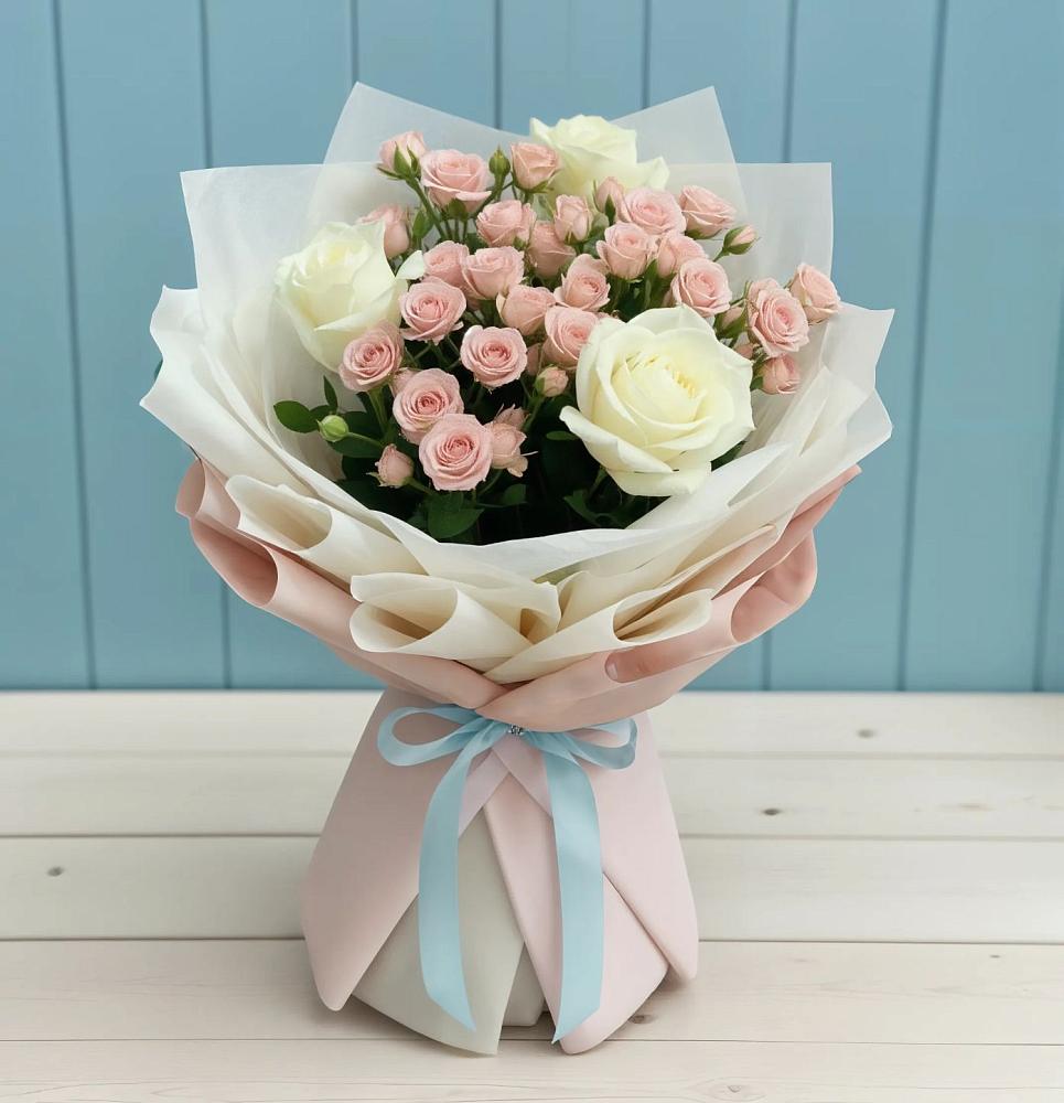 Букет цветов из: Розы в Ключах Омской области